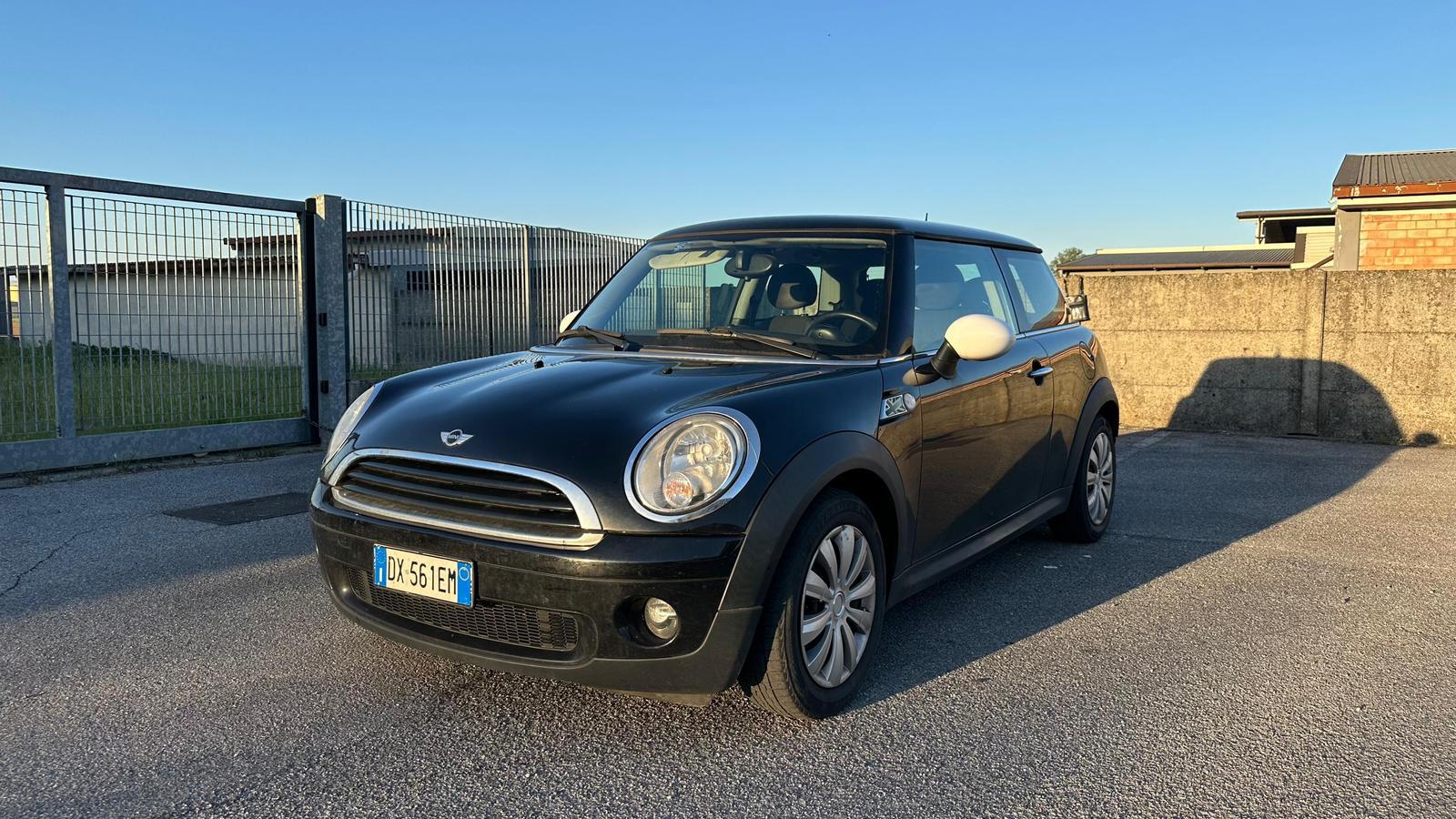 YaraAuto showroom - 5